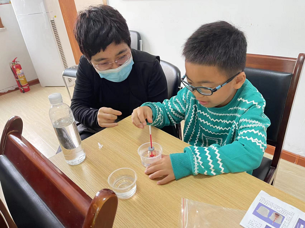 2 關(guān)愛兒童系列活動(dòng)照片 (2).png