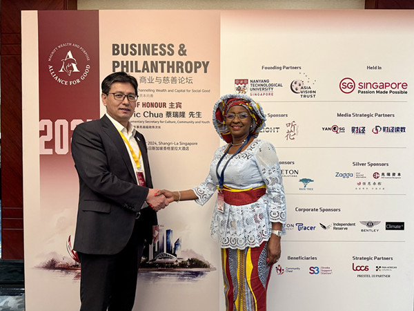 02趙本志秘書(shū)長(zhǎng)與Nathalie-Aziza Munana女士交流-2_副本.jpg