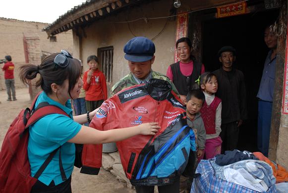 幸福工程扶貧西部行之六——馬艷麗甘肅體驗人間冷暖 10.jpg