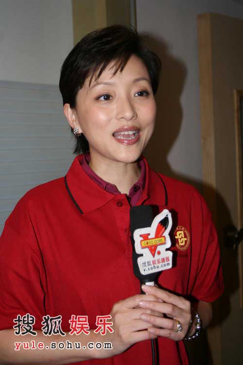 明星媽媽傾情錄制幸福工程主題曲《牽著你的手》 14.jpg