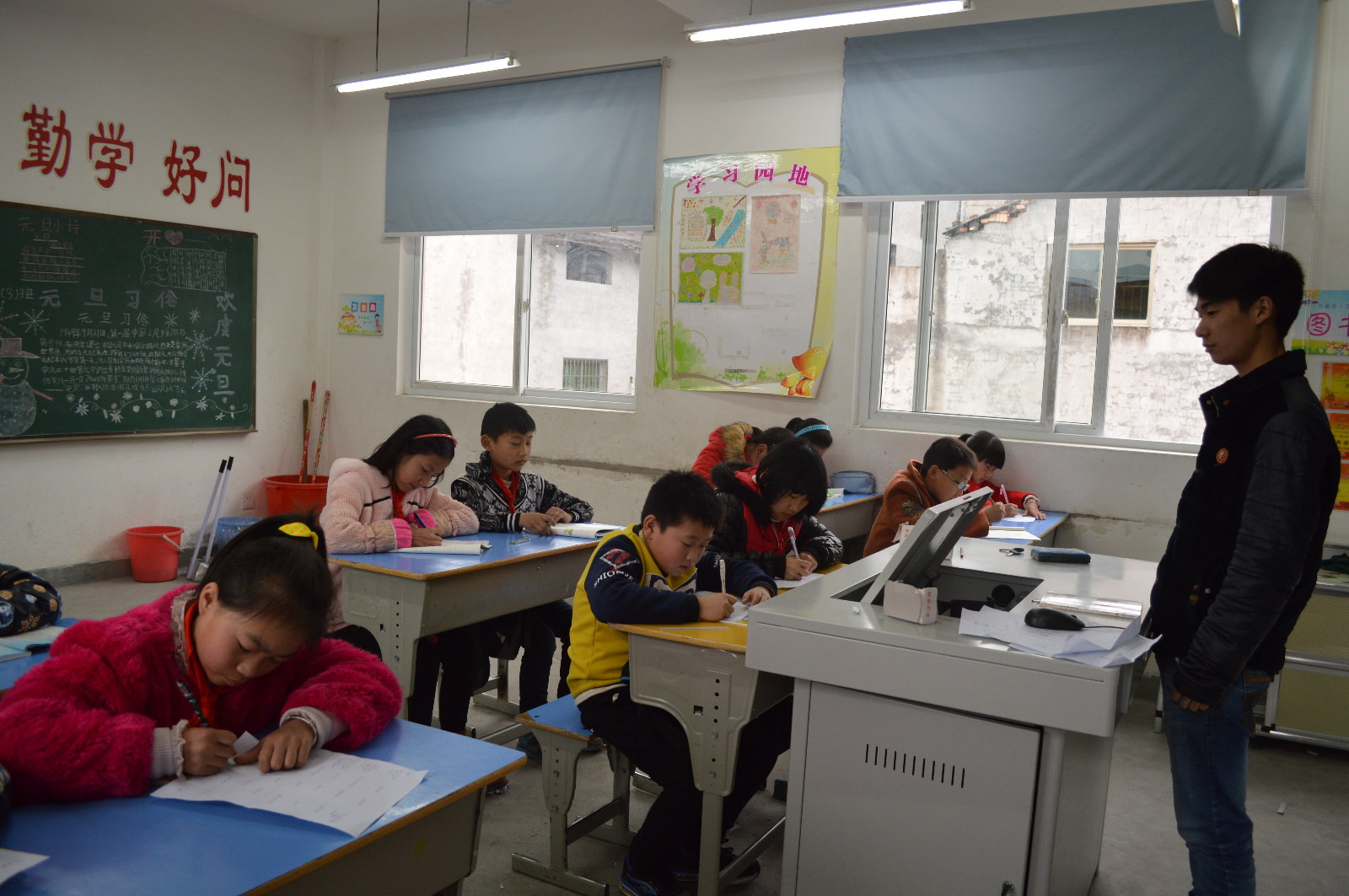 1456808701425024.jpg 1456808701425024.jpg