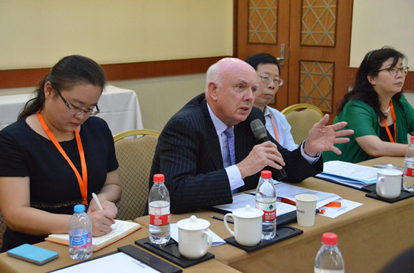 15 與會專家討論.jpg