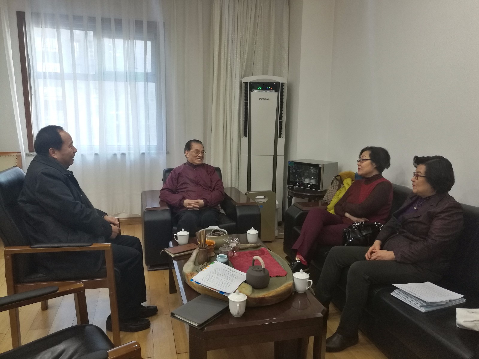 1517832449289517.jpg 1517832449289517.jpg