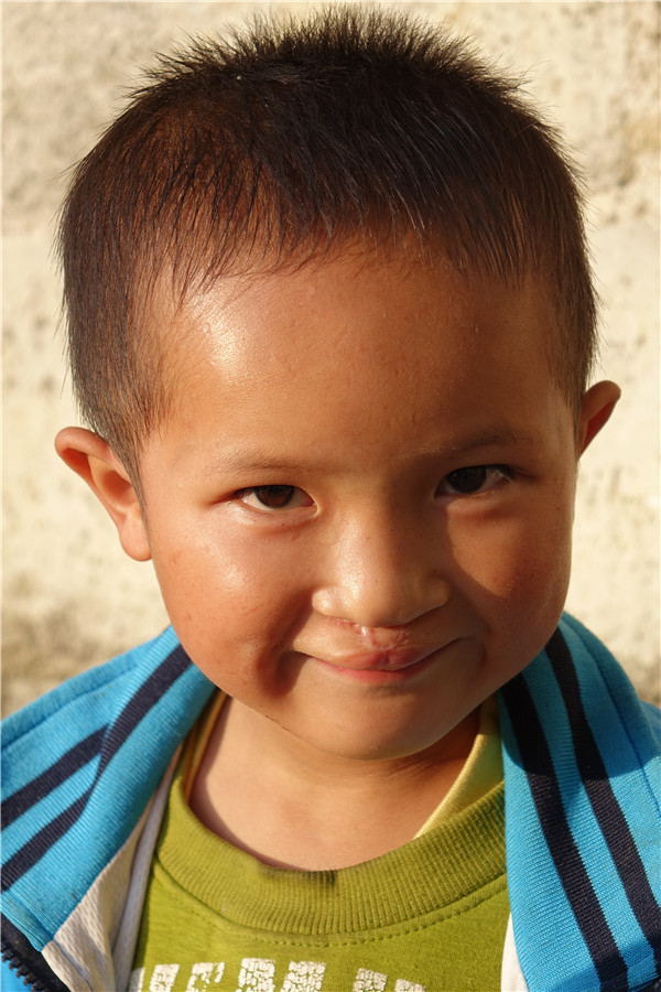 1520933080147771.jpg 任發(fā)祥2015-2.JPG