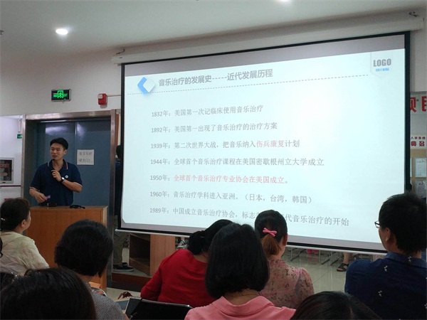 1536503260842218.jpg webwxgetmsgimg (1).jpg