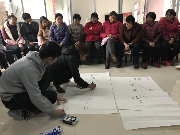 1546083015991925.jpg 認真畫圖.JPG